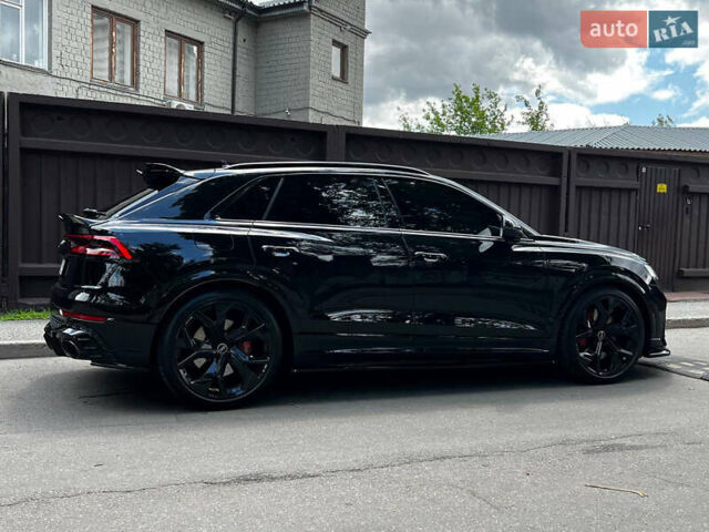 Черный Ауди RS Q8, объемом двигателя 4 л и пробегом 17 тыс. км за 114000 $, фото 7 на Automoto.ua