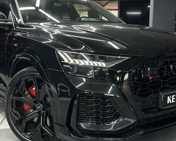 Черный Ауди RS Q8, объемом двигателя 4 л и пробегом 15 тыс. км за 128000 $, фото 4 на Automoto.ua