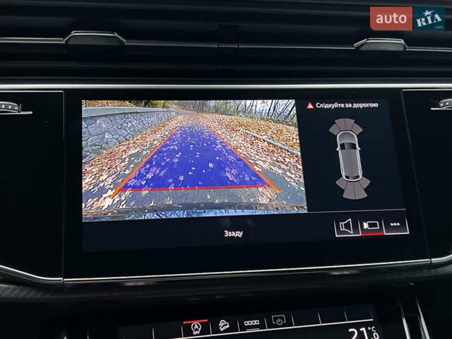 Черный Ауди RS Q8, объемом двигателя 4 л и пробегом 19 тыс. км за 108500 $, фото 16 на Automoto.ua