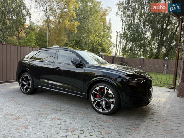 Чорний Ауді RS Q8, об'ємом двигуна 4 л та пробігом 17 тис. км за 103500 $, фото 5 на Automoto.ua