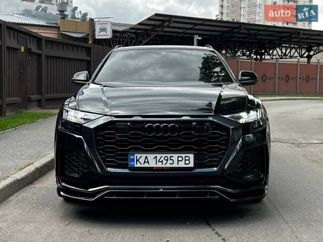 Черный Ауди RS Q8, объемом двигателя 4 л и пробегом 17 тыс. км за 114000 $, фото 2 на Automoto.ua