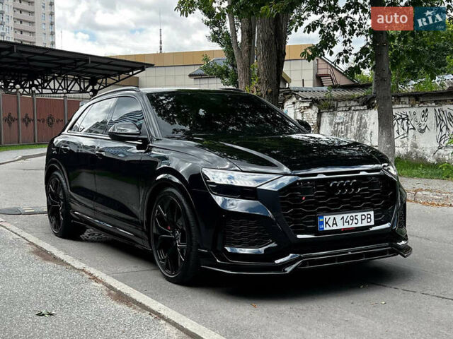 Черный Ауди RS Q8, объемом двигателя 4 л и пробегом 17 тыс. км за 114000 $, фото 3 на Automoto.ua