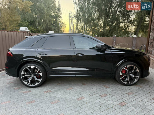Чорний Ауді RS Q8, об'ємом двигуна 4 л та пробігом 17 тис. км за 103500 $, фото 6 на Automoto.ua