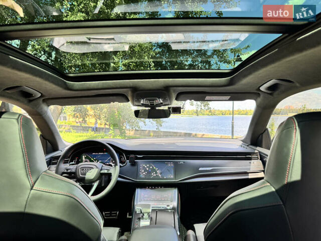 Чорний Ауді RS Q8, об'ємом двигуна 4 л та пробігом 24 тис. км за 127000 $, фото 25 на Automoto.ua