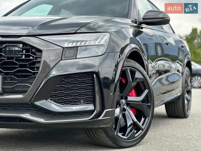 Чорний Ауді RS Q8, об'ємом двигуна 4 л та пробігом 37 тис. км за 125500 $, фото 25 на Automoto.ua