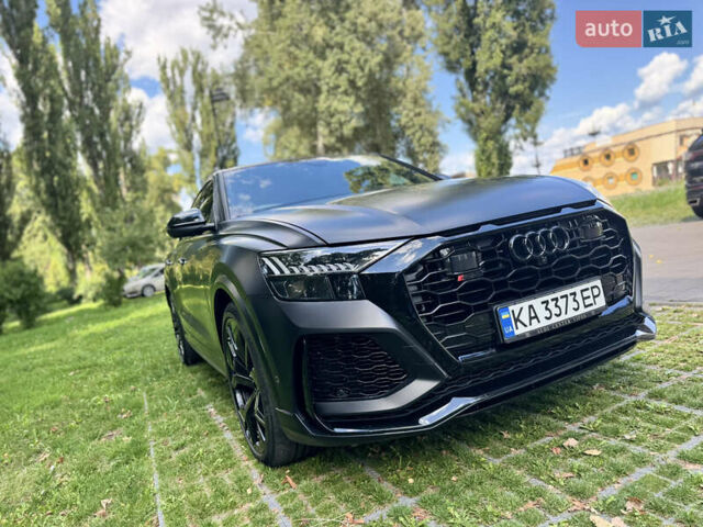 Чорний Ауді RS Q8, об'ємом двигуна 4 л та пробігом 24 тис. км за 127000 $, фото 4 на Automoto.ua