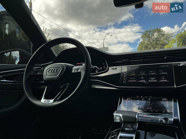Ауді RS Q8 2023 у Києві на Automoto.ua Чорний Ауді RS Q8, об'ємом двигуна 4 л та пробігом 18 тис. км за 108990 $, фото 23 на Automoto.ua
