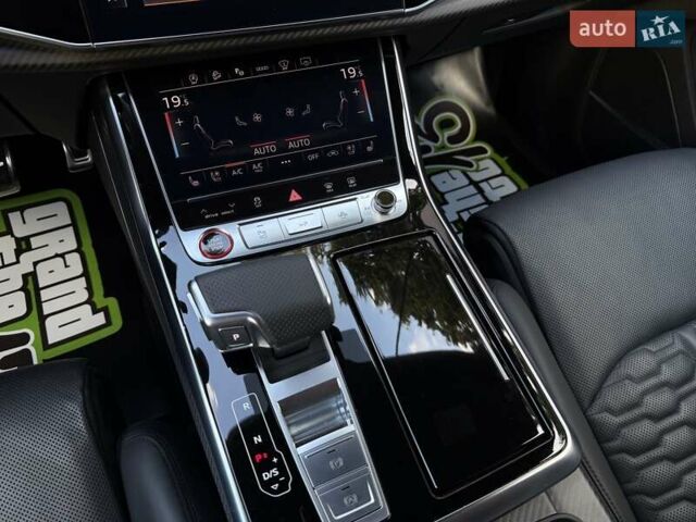 Чорний Ауді RS Q8, об'ємом двигуна 4 л та пробігом 34 тис. км за 118000 $, фото 37 на Automoto.ua