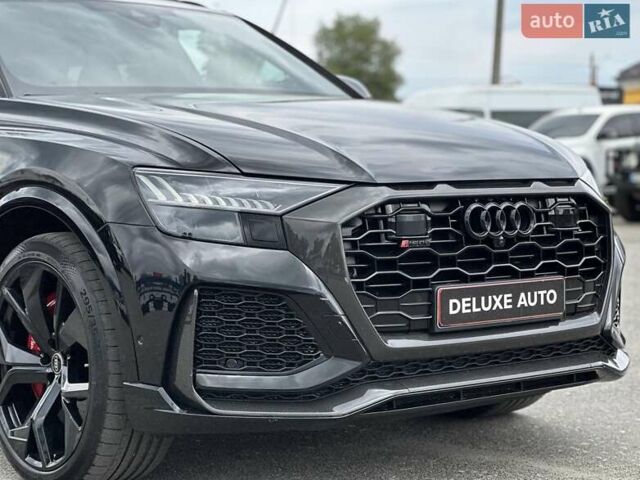 Чорний Ауді RS Q8, об'ємом двигуна 4 л та пробігом 37 тис. км за 125500 $, фото 13 на Automoto.ua