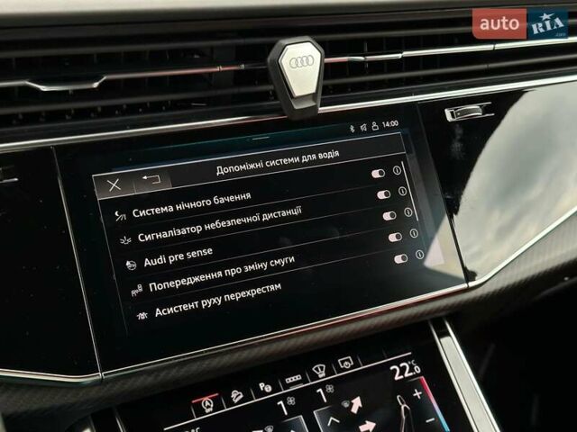 Чорний Ауді RS Q8, об'ємом двигуна 4 л та пробігом 37 тис. км за 125500 $, фото 97 на Automoto.ua