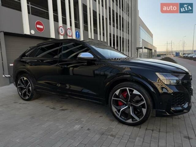 Чорний Ауді RS Q8, об'ємом двигуна 4 л та пробігом 13 тис. км за 139333 $, фото 10 на Automoto.ua