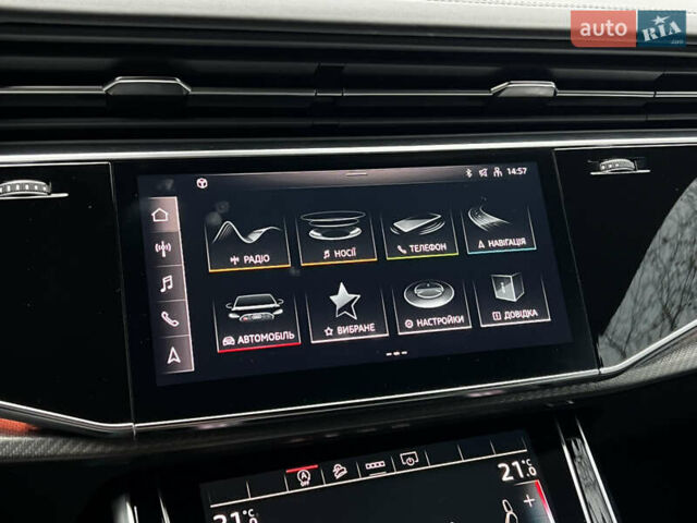 Черный Ауди RS Q8, объемом двигателя 4 л и пробегом 19 тыс. км за 108500 $, фото 13 на Automoto.ua