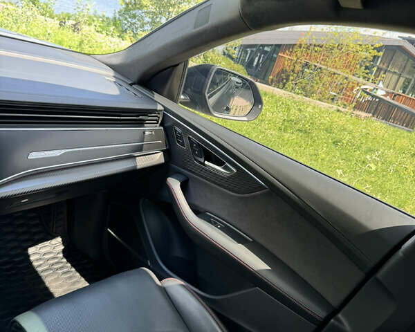 Чорний Ауді RS Q8, об'ємом двигуна 4 л та пробігом 24 тис. км за 127000 $, фото 35 на Automoto.ua