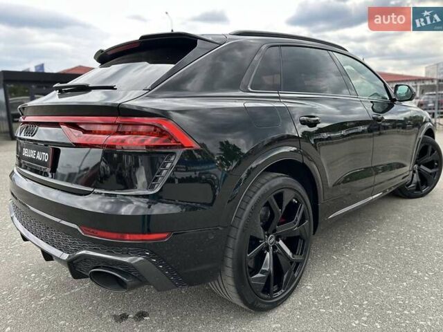 Чорний Ауді RS Q8, об'ємом двигуна 4 л та пробігом 37 тис. км за 125500 $, фото 24 на Automoto.ua