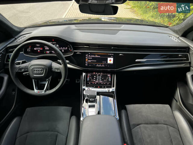 Чорний Ауді RS Q8, об'ємом двигуна 4 л та пробігом 18 тис. км за 117000 $, фото 9 на Automoto.ua