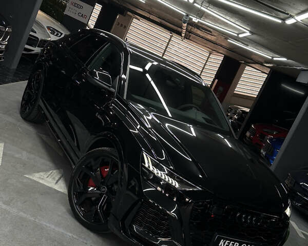 Ауді RS Q8 2023 у Одесі на Automoto.ua Чорний Ауді RS Q8, об'ємом двигуна 4 л та пробігом 15 тис. км за 128000 $, фото 3 на Automoto.ua