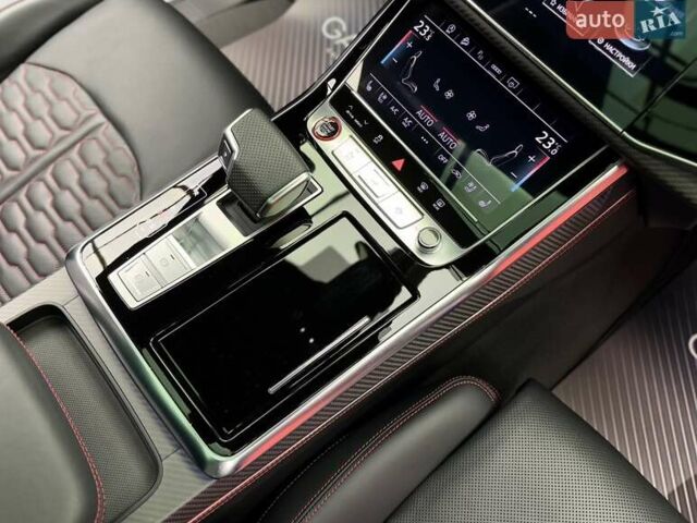 Черный Ауди RS Q8, объемом двигателя 4 л и пробегом 42 тыс. км за 117900 $, фото 68 на Automoto.ua