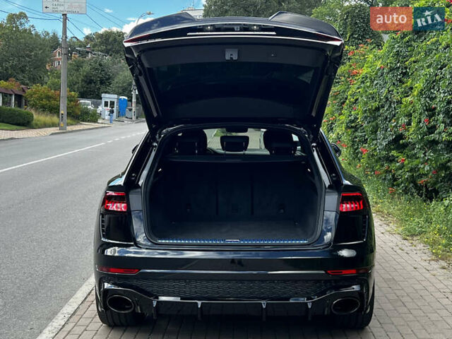 Чорний Ауді RS Q8, об'ємом двигуна 4 л та пробігом 18 тис. км за 117000 $, фото 28 на Automoto.ua