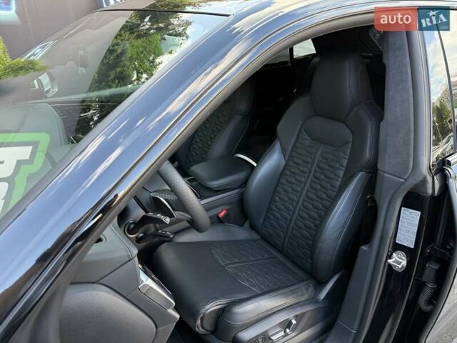 Чорний Ауді RS Q8, об'ємом двигуна 4 л та пробігом 34 тис. км за 118000 $, фото 41 на Automoto.ua