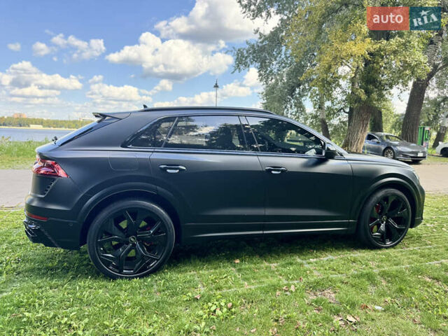 Чорний Ауді RS Q8, об'ємом двигуна 4 л та пробігом 24 тис. км за 127000 $, фото 3 на Automoto.ua