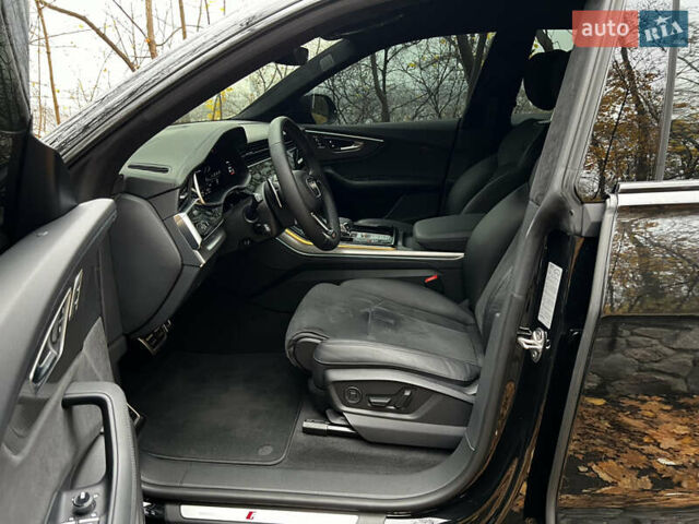 Черный Ауди RS Q8, объемом двигателя 4 л и пробегом 19 тыс. км за 108500 $, фото 8 на Automoto.ua