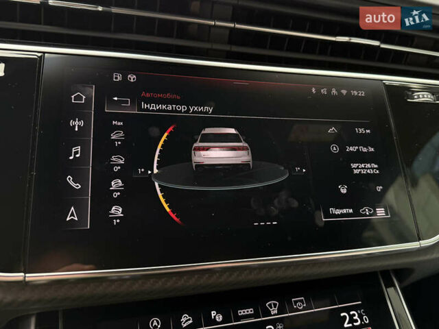 Чорний Ауді RS Q8, об'ємом двигуна 4 л та пробігом 12 тис. км за 170000 $, фото 81 на Automoto.ua