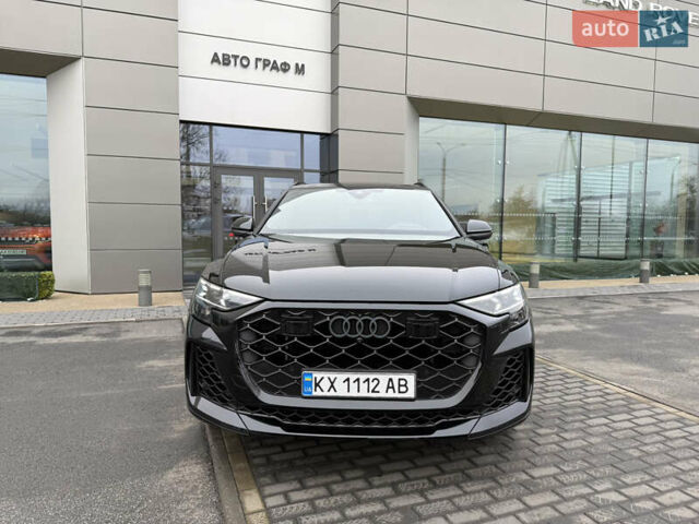 Чорний Ауді RS Q8, об'ємом двигуна 4 л та пробігом 52 тис. км за 145000 $, фото 1 на Automoto.ua