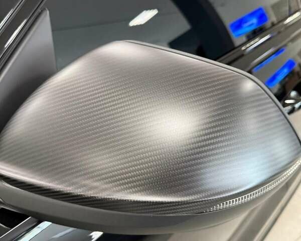 Черный Ауди RS Q8, объемом двигателя 4 л и пробегом 19 тыс. км за 188222 $, фото 21 на Automoto.ua