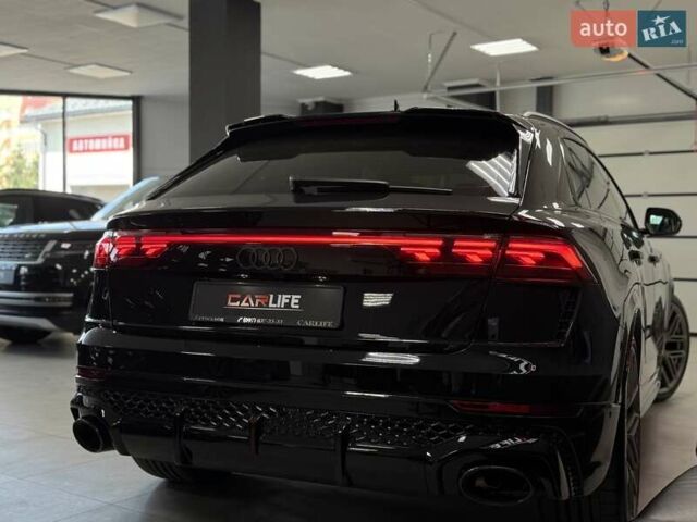 Чорний Ауді RS Q8, об'ємом двигуна 4 л та пробігом 9 тис. км за 153500 $, фото 22 на Automoto.ua