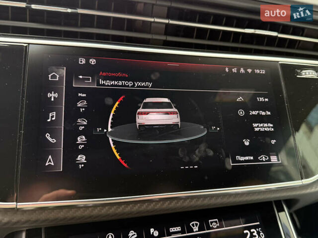 Чорний Ауді RS Q8, об'ємом двигуна 4 л та пробігом 12 тис. км за 170000 $, фото 80 на Automoto.ua