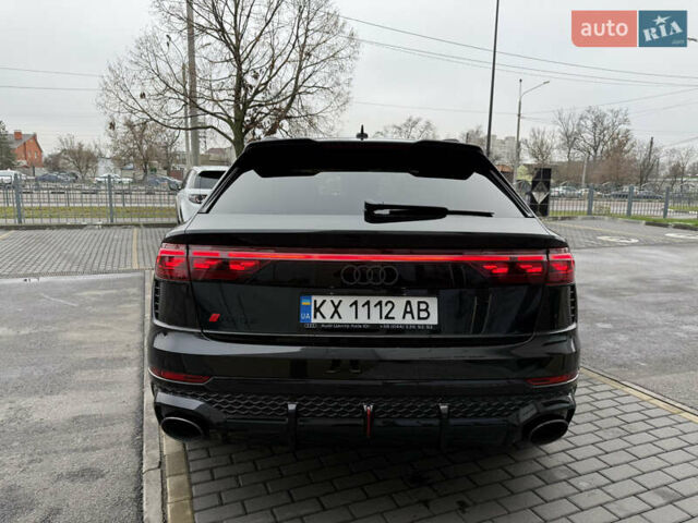 Чорний Ауді RS Q8, об'ємом двигуна 4 л та пробігом 52 тис. км за 145000 $, фото 5 на Automoto.ua