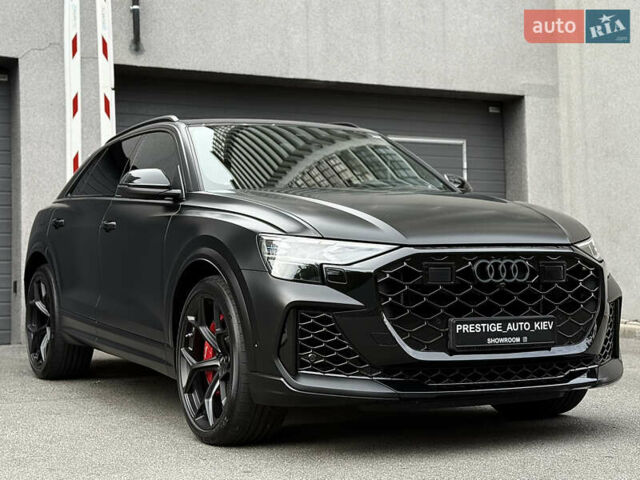 Чорний Ауді RS Q8, об'ємом двигуна 4 л та пробігом 12 тис. км за 170000 $, фото 8 на Automoto.ua