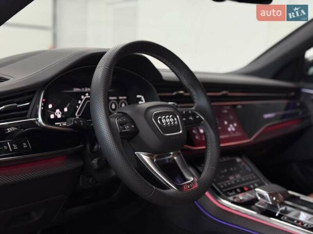 Чорний Ауді RS Q8, об'ємом двигуна 4 л та пробігом 9 тис. км за 153500 $, фото 33 на Automoto.ua