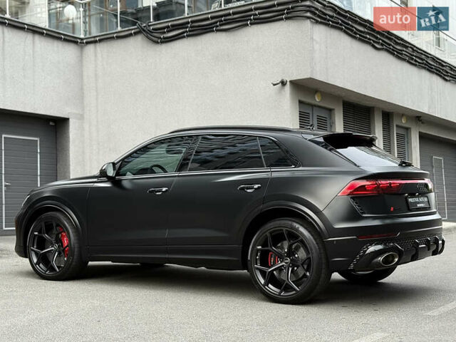 Чорний Ауді RS Q8, об'ємом двигуна 4 л та пробігом 12 тис. км за 170000 $, фото 22 на Automoto.ua