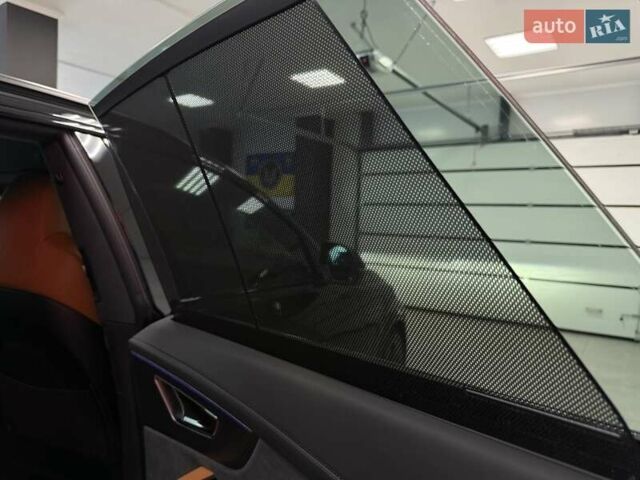 Чорний Ауді RS Q8, об'ємом двигуна 4 л та пробігом 9 тис. км за 153500 $, фото 64 на Automoto.ua