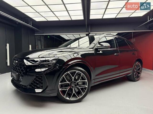 Чорний Ауді RS Q8, об'ємом двигуна 4 л та пробігом 10 тис. км за 141800 $, фото 5 на Automoto.ua