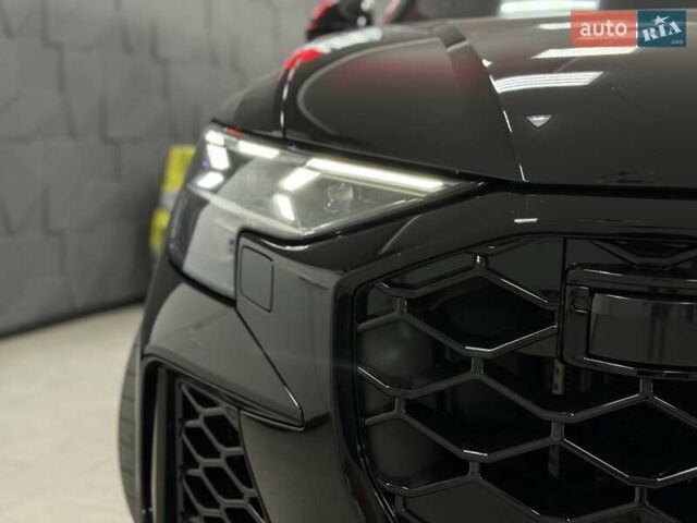 Чорний Ауді RS Q8, об'ємом двигуна 4 л та пробігом 9 тис. км за 153500 $, фото 8 на Automoto.ua