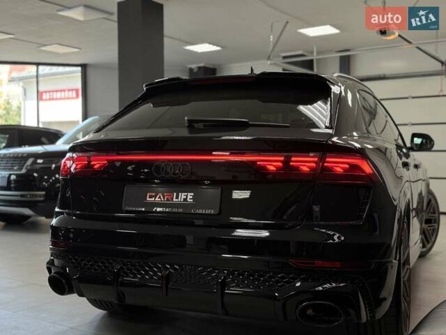 Чорний Ауді RS Q8, об'ємом двигуна 4 л та пробігом 9 тис. км за 153500 $, фото 20 на Automoto.ua