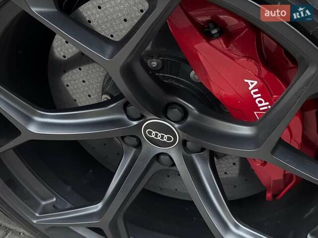Черный Ауди RS Q8, объемом двигателя 4 л и пробегом 19 тыс. км за 188222 $, фото 5 на Automoto.ua