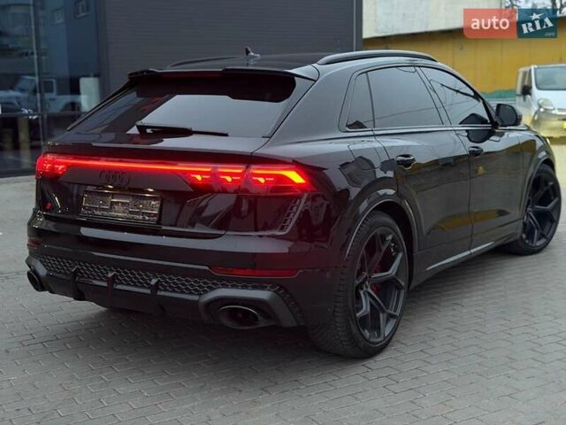 Черный Ауди RS Q8, объемом двигателя 4 л и пробегом 19 тыс. км за 188222 $, фото 14 на Automoto.ua