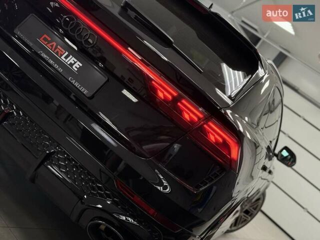 Чорний Ауді RS Q8, об'ємом двигуна 4 л та пробігом 9 тис. км за 153500 $, фото 18 на Automoto.ua
