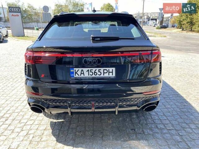 Чорний Ауді RS Q8, об'ємом двигуна 4 л та пробігом 1 тис. км за 154894 $, фото 10 на Automoto.ua