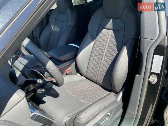 Чорний Ауді RS Q8, об'ємом двигуна 4 л та пробігом 1 тис. км за 154894 $, фото 18 на Automoto.ua