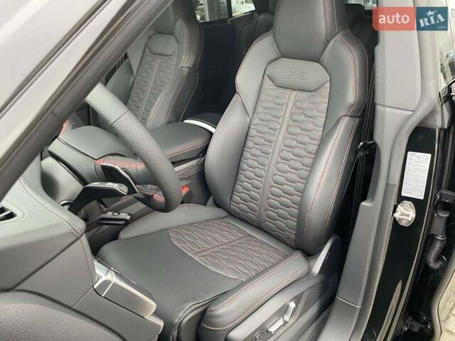 Чорний Ауді RS Q8, об'ємом двигуна 4 л та пробігом 1 тис. км за 159298 $, фото 22 на Automoto.ua
