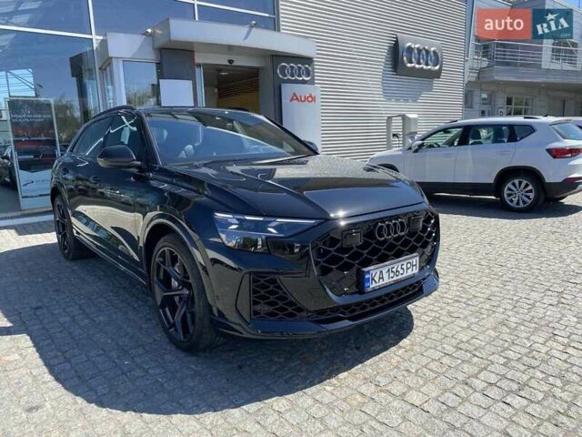 Чорний Ауді RS Q8, об'ємом двигуна 4 л та пробігом 1 тис. км за 154894 $, фото 6 на Automoto.ua
