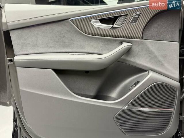 Черный Ауди RS Q8, объемом двигателя 4 л и пробегом 1 тыс. км за 169900 $, фото 24 на Automoto.ua