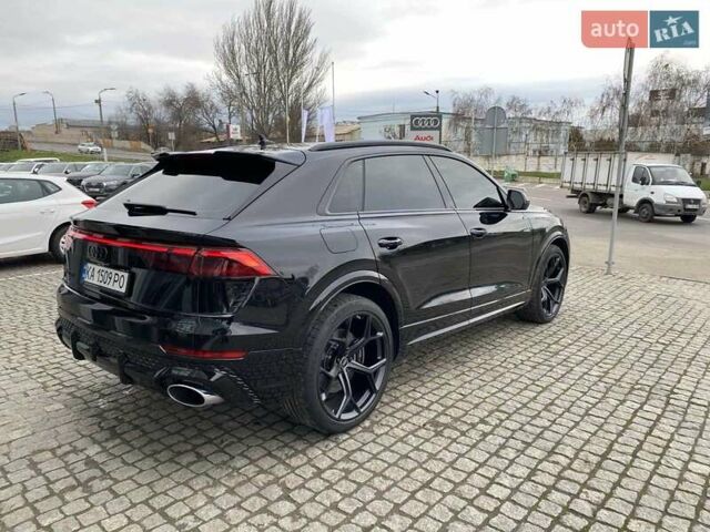 Чорний Ауді RS Q8, об'ємом двигуна 4 л та пробігом 1 тис. км за 159298 $, фото 9 на Automoto.ua