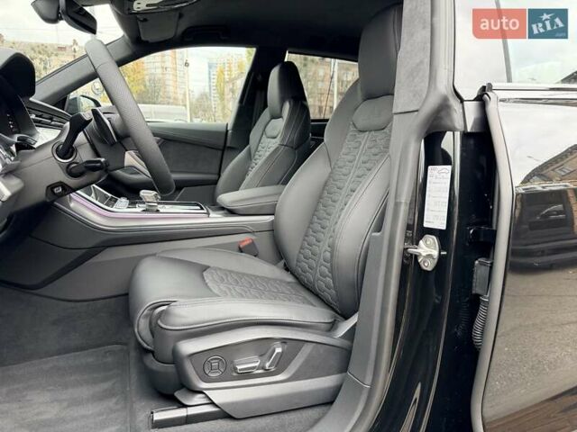 Ауди RS Q8 2025 в Киеве на Automoto.ua Черный Ауди RS Q8, объемом двигателя 4 л и пробегом 1 тыс. км за 142999 $, фото 30 на Automoto.ua