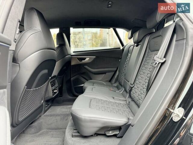 Ауди RS Q8 2025 в Киеве на Automoto.ua Черный Ауди RS Q8, объемом двигателя 4 л и пробегом 1 тыс. км за 142999 $, фото 27 на Automoto.ua