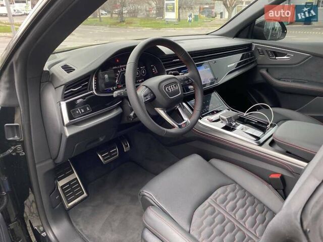 Чорний Ауді RS Q8, об'ємом двигуна 4 л та пробігом 1 тис. км за 159298 $, фото 19 на Automoto.ua